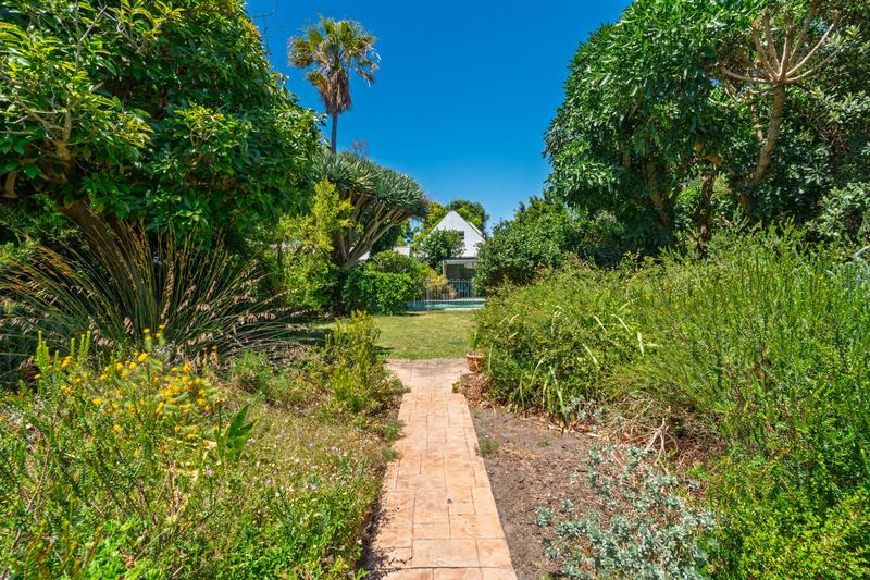 4 Bedroom Property for Sale in Plumstead Western Cape